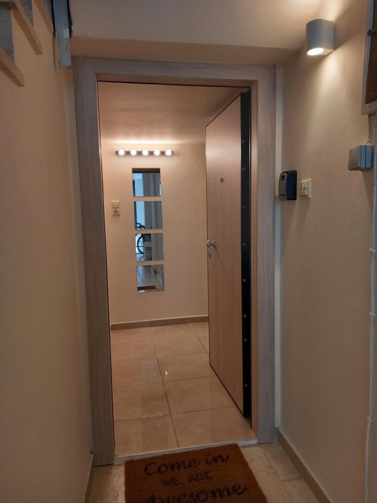 Happy Twins Apartment Ираклио Екстериор снимка